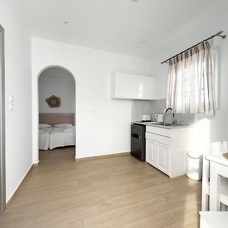 Cyclades Blue Aparthotel Орнос Екстериор снимка