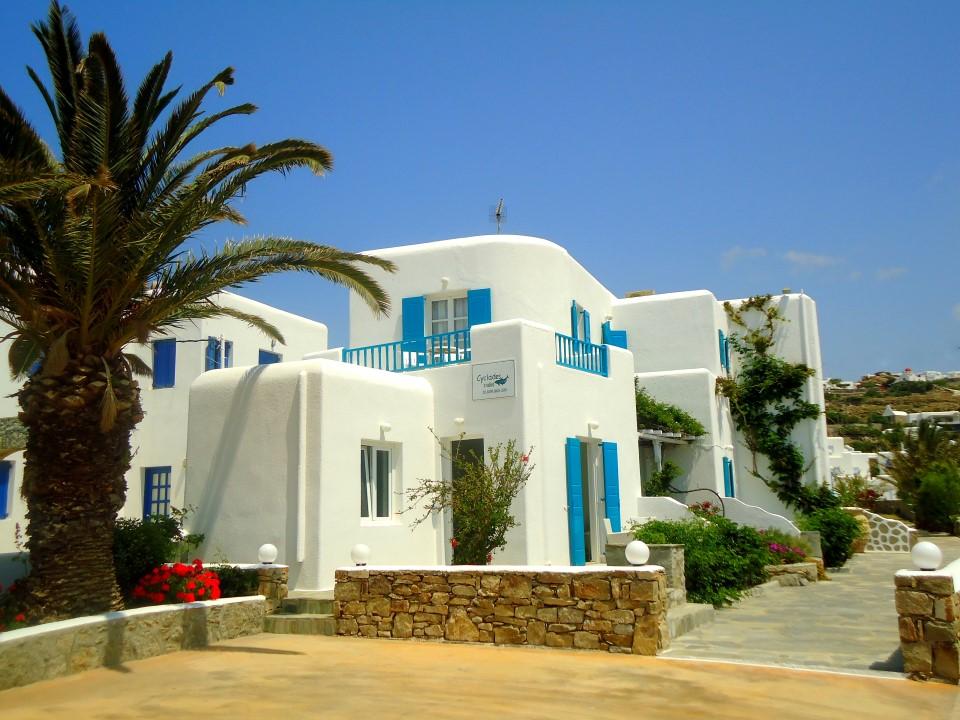 Cyclades Blue Aparthotel Орнос Екстериор снимка