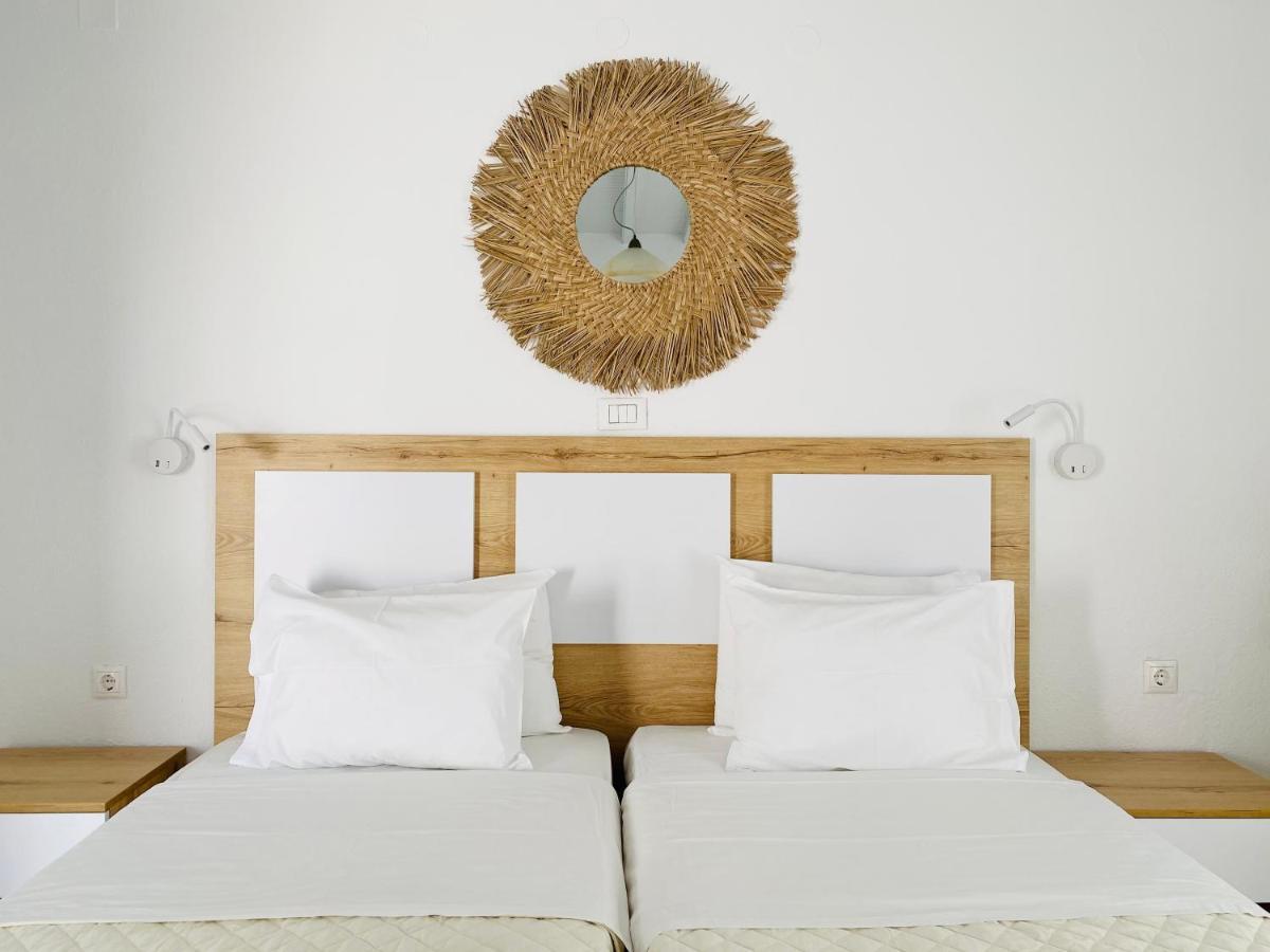 Cyclades Blue Aparthotel Орнос Екстериор снимка