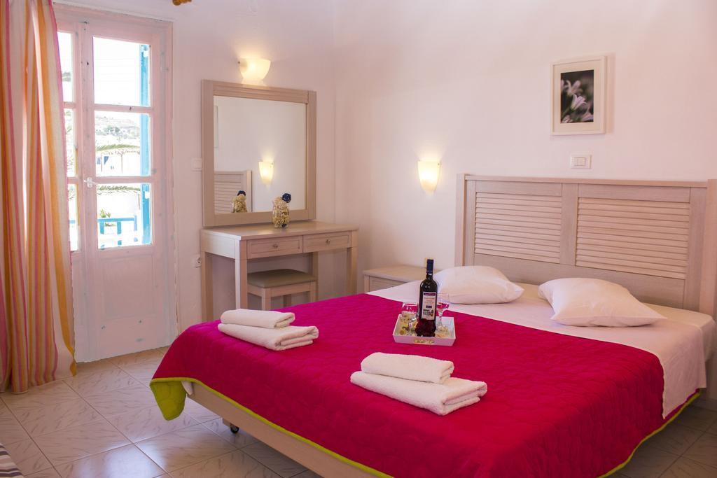 Cyclades Blue Aparthotel Орнос Екстериор снимка