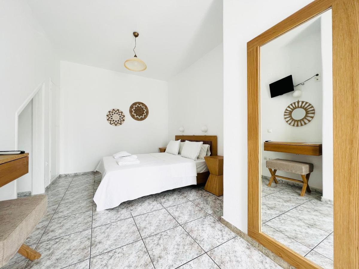 Cyclades Blue Aparthotel Орнос Екстериор снимка