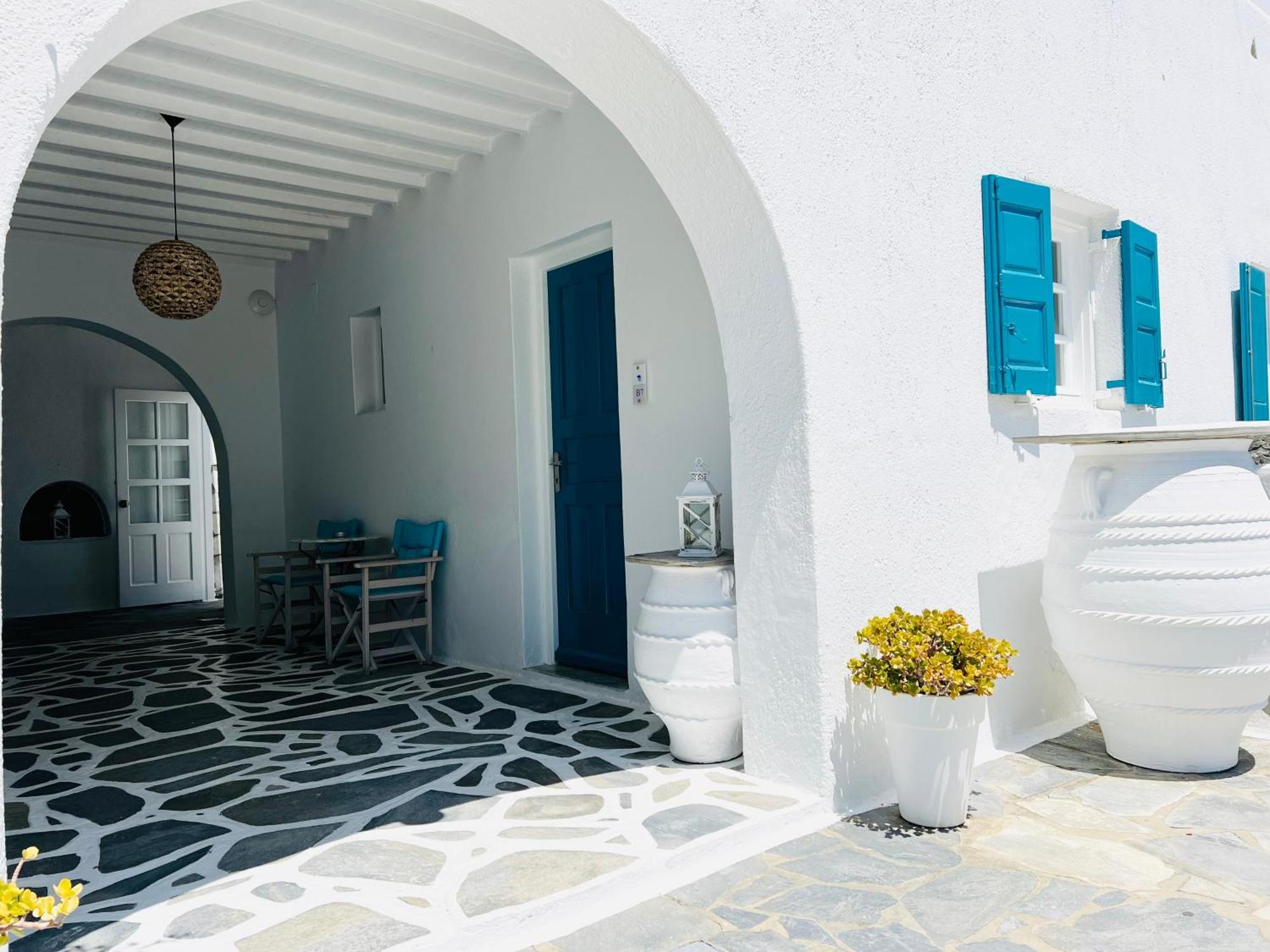 Cyclades Blue Aparthotel Орнос Екстериор снимка