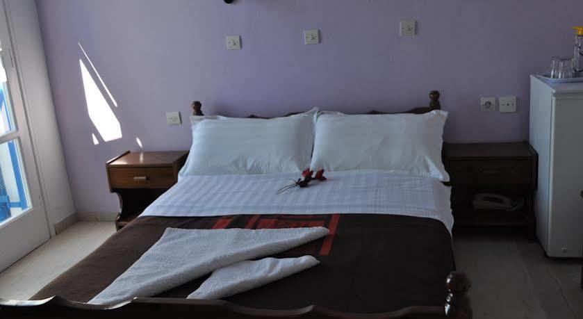 Cyclades Blue Aparthotel Орнос Екстериор снимка